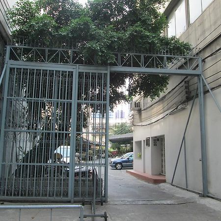 Lee House Inn Banguecoque Exterior foto